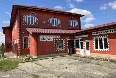 Casă cu 5 camere cu Canalizare în Cățelu