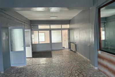 Spațiu comercial, de 154 mp, în Central - 5