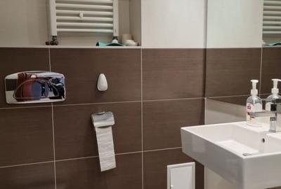 Apartament cochet, cu parcare subterana si boxa, in Jupiter Residence - 13