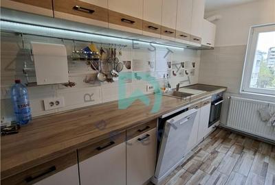 Apartament cu 3 camere în Central - 2