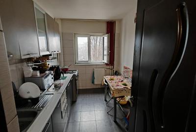 Apartament cu 2 camere decomandat în Basarabia - 3