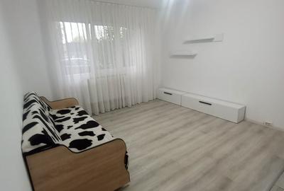 Apartament cu 3 camere semidecomandat în Central - 5