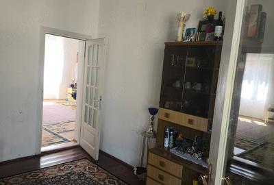 Casă cu 6 camere cu Teren 1892 Mp în Central - 5