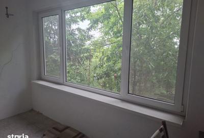 Casă cu 10 camere cu Teren 1200 Mp în Bucov - 14