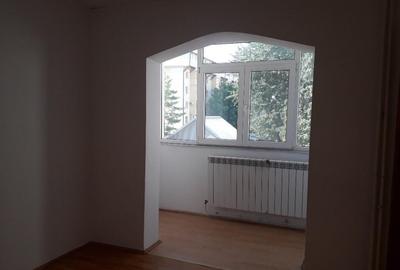 Apartament cu 2 camere nedecomandat în George Enescu - 5