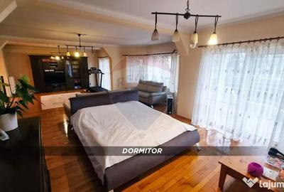 Casă cu 10 camere cu Teren 1400 Mp în Independenței - 3