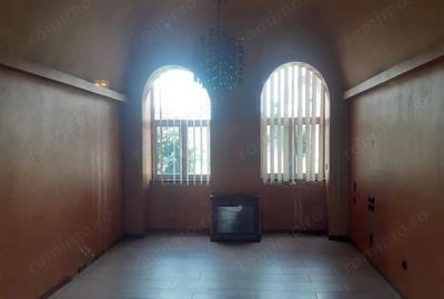 Spațiu comercial, de 35 mp, în Ultracentral