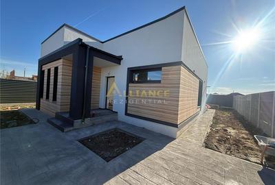 Casă individuală cu 4 camere cu Teren 371 Mp în Berceni