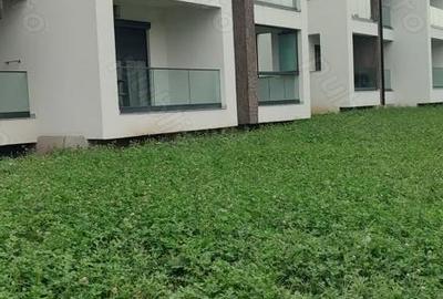 Apartament cu 3 camere în Aeroport - 1