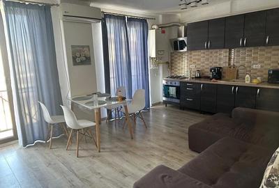 Apartament cu 2 camere decomandat în Central
