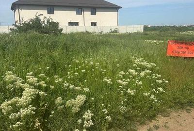 Teren de 350 mp, în Central - 2