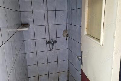 De vanzare garsoniera - 3