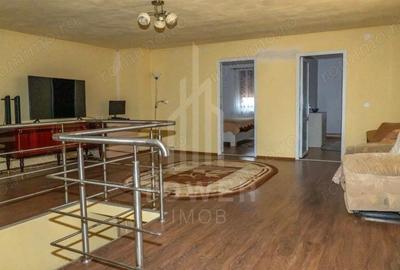 Casă cu 6 camere cu Teren 1700 Mp în Roșia - 7