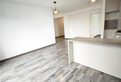 Vanzare apartament 3 camere, Avantgarden, etaj 5/6, parcare - 13