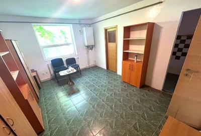 Vindem spatiu comercial str ISACCEI - 6