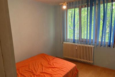 Apartament cu 3 camere decomandat în Drumul Taberei - 4