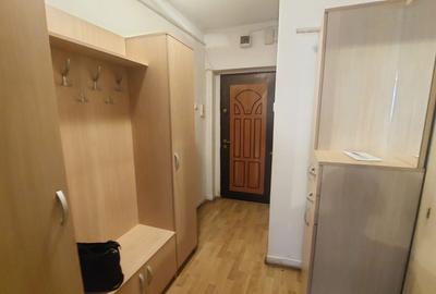 Apartament cu 2 camere semidecomandat, mobilat în Central - 9