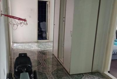 Apartament cu 4 camere decomandat în Berceni - 2