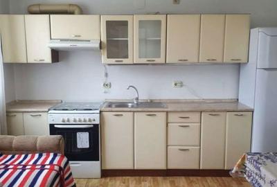 Casă cu 2 camere cu Teren 1500 Mp în Cornu