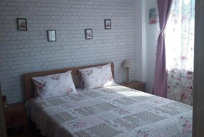 Apartament cu 2 camere semidecomandat în Berceni