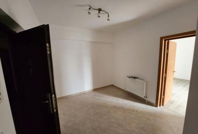 Apartament cu 2 camere decomandat în Central - 6
