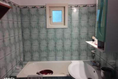 Apartament cu 3 camere decomandat în Turluianu - 15