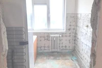 2 camere-de Renovat-la cativa pasi de metrou -1 Decembrie 1918 - 4