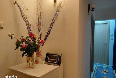 Apartament cu 3 camere decomandat în Central - 3
