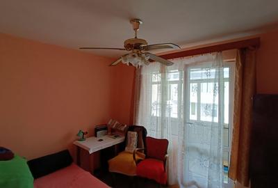 Apartament cu 3 camere de vanzare - 5