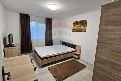 Apartament cu 1 camere de închiriat în zona 1 Mai - 1