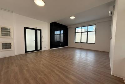 Spațiu comercial, de 160.83000183106 mp, în Pipera - 1