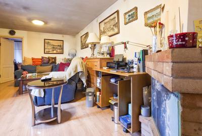 Casă cu 3 camere cu Canalizare în Bucureștii Noi - 3