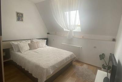 Apartament cu 3 camere decomandat în Central - 2