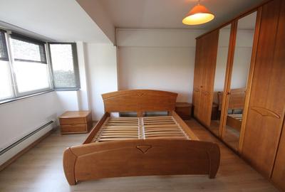 Apartament cu 3 camere decomandat în Băneasa - 11