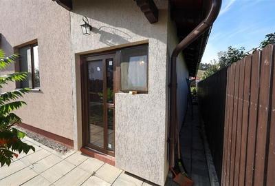 Vila cocheta, facilitati valoroase, strada asfaltata, intimitate: Tur LIVE! Vila cocheta, facilitati valoroase, strada asfaltata, intimitate: Tur LIVE! - 31