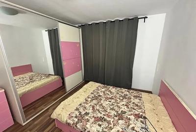 Apartament cu 2 camere semidecomandat, mobilat în Giurgiului