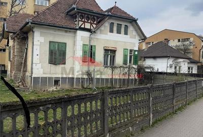 Casă cu 3 camere cu Teren 459 Mp în Ultracentral - 1
