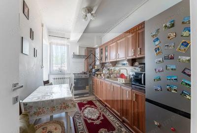 Apartament cu 3 camere decomandat în Iancului - 19