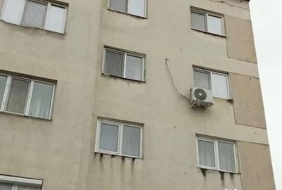 Apartament cu 3 camere decomandat, mobilat în Central