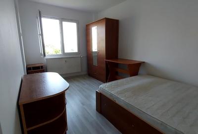 Garsonieră semidecomandată în Tei