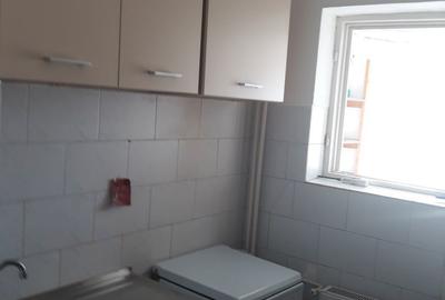 Garsonieră decomandată în Central - 8