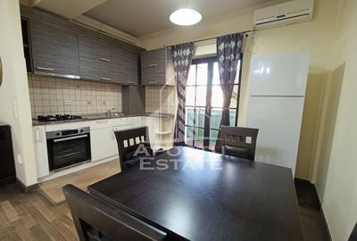 Apartament cu 2 camere semidecomandat, mobilat în Ronaț