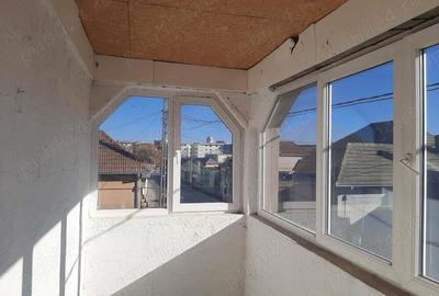 Exclusivitate!!! Navodari, vand Casa P+1etaj zona centru - 9