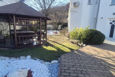 Casă cu 6 camere cu Canalizare în Iancu Nicolae - 2