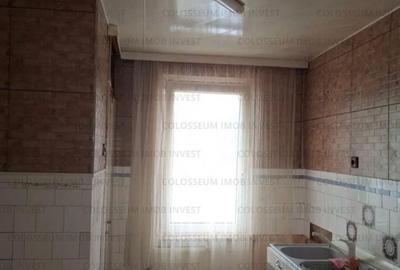 Apartament cu 4 camere decomandat în Noua - 11