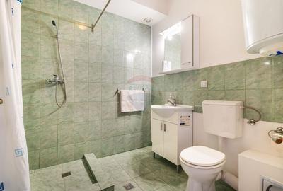 Casă cu 7 camere cu Teren 1300 Mp în Beliș - 25