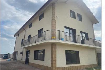 Casa vanzare sau inchiriere - 2