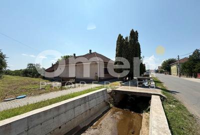 Teren intravilan Seini lângă pensiunea Trei Pini - 2