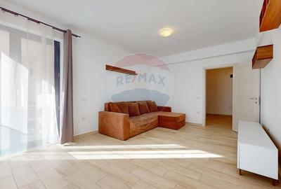 Apartament cu 2 camere decomandat, mobilat în Tractorul