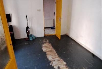 Casă cu 2 camere cu Canalizare în Grivița - 7